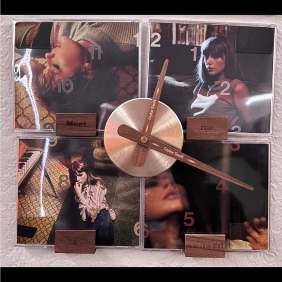 Original MIDNIGHTS Taylor Swift Merch Clock!!! - Picture 2 of 5